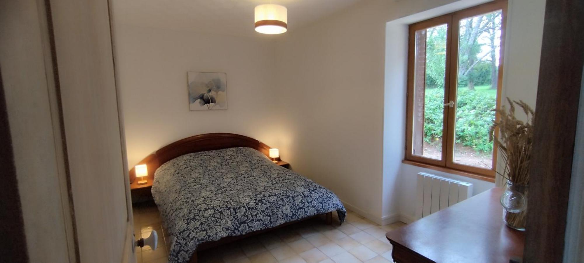 Holiday home Chez Les Voisins Sens-Beaujeu
